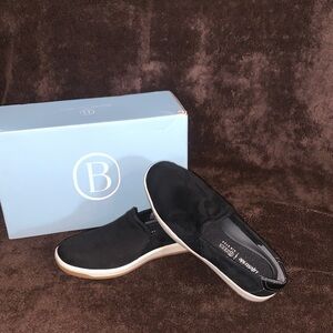 LifeStride Slip On Sneaker - Danni